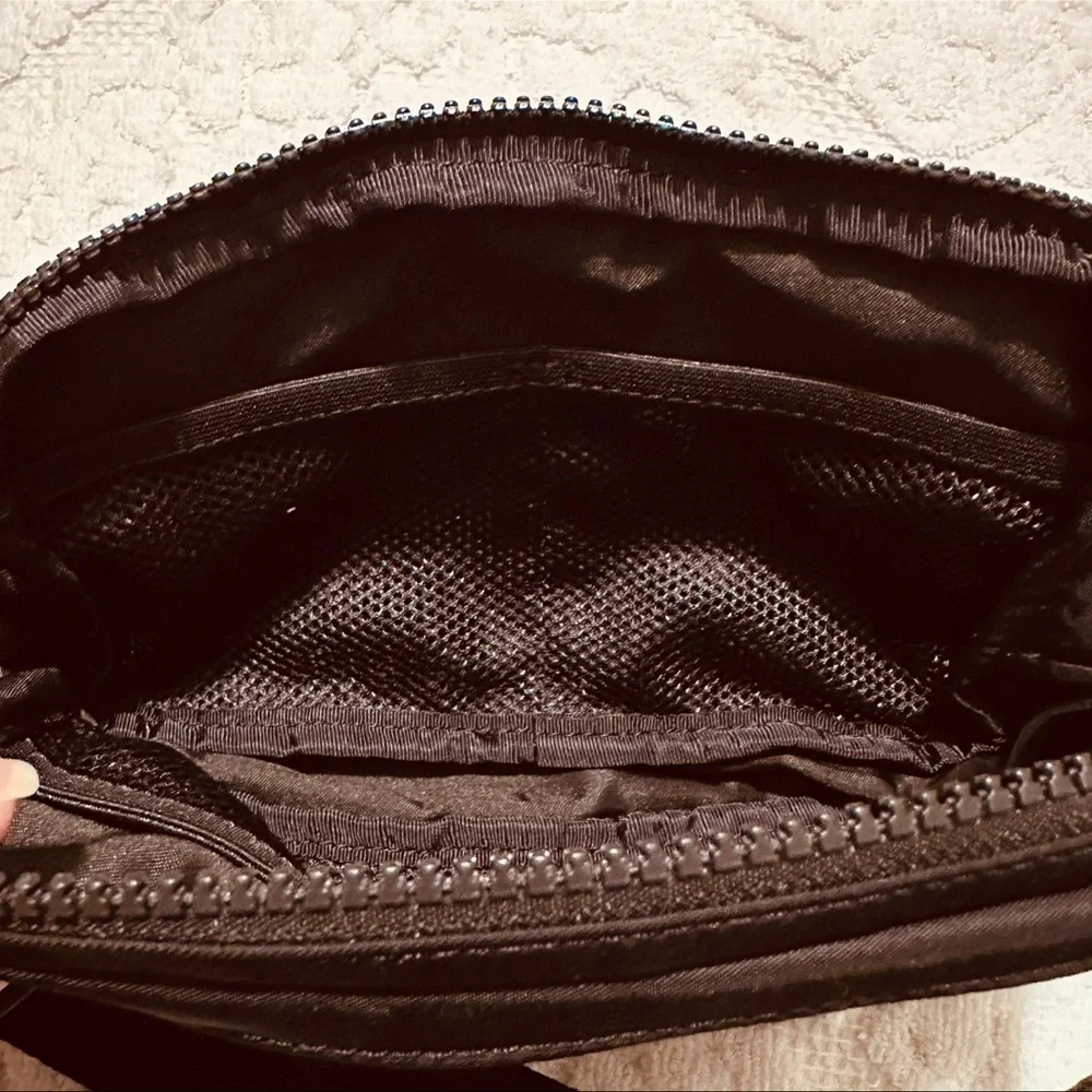 Lululemon Athletica | Bag | Everywhere Belt Bag